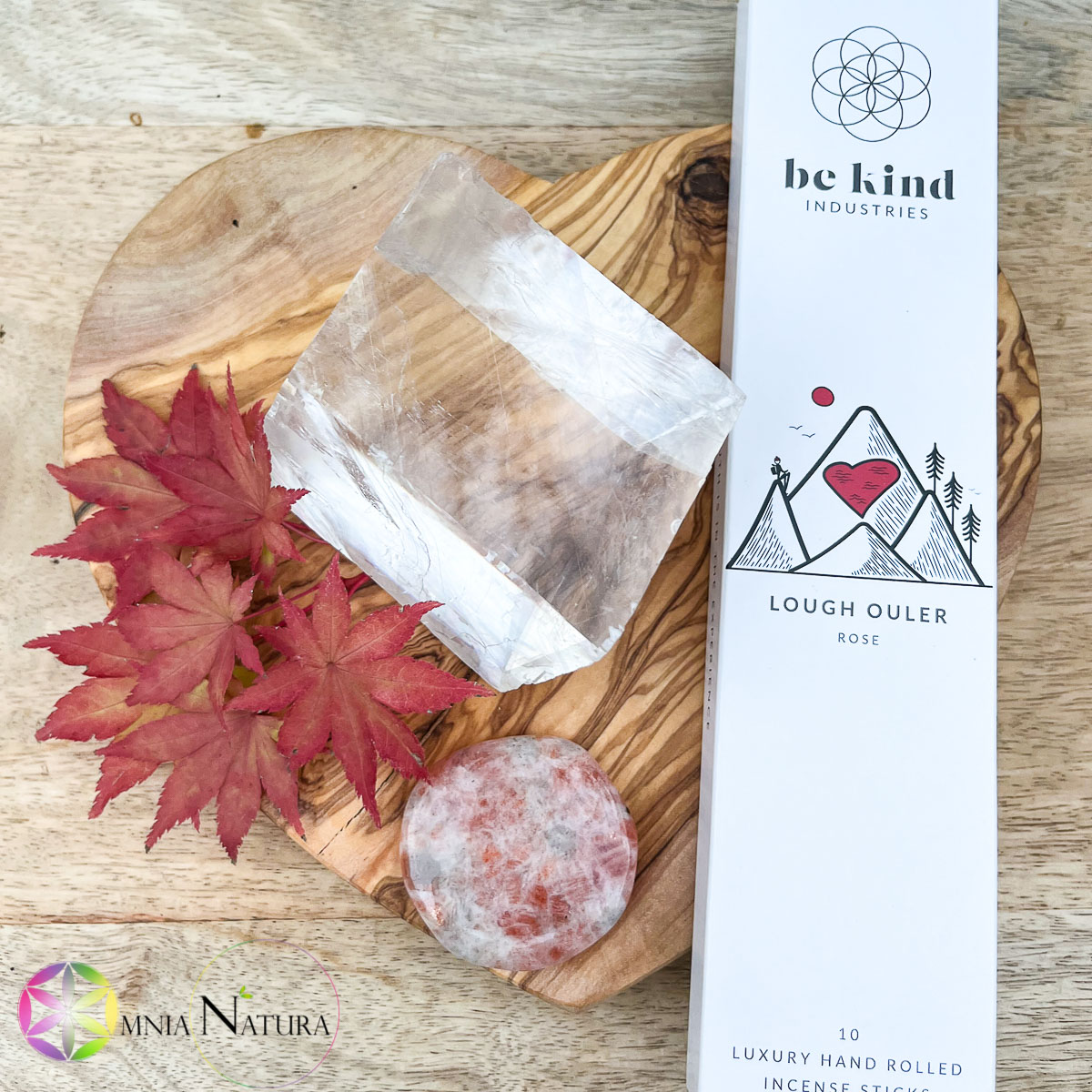 Lough Ouler-Legno di Sandalo e Rosa